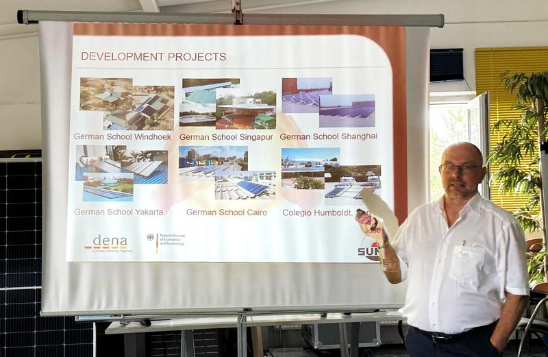 Bild von ENERGIEergion Nürnberg e.V.: Dr. Aswin Linsenmeyer stellte die SUNSET Energietechnik GmbH und Entwicklungsprojekte im Ausland vor.